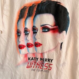 KATY PERRY 2017 Witness tour shirt SIze Medium
